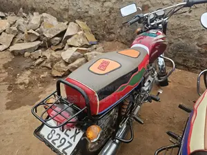 Bajaj Boxer 2019 Red