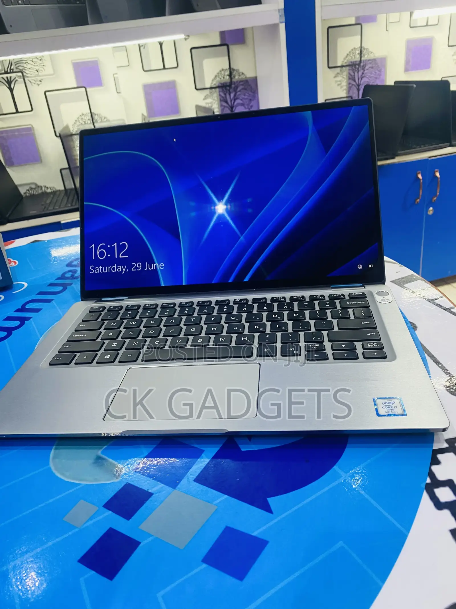Laptop Dell Latitude 7400 16GB Intel Core I7 SSD 512GB