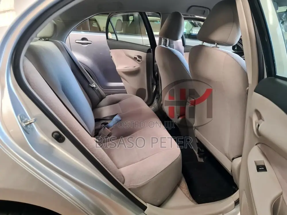 Toyota Axio 1.5 G 2WD 2009 Silver