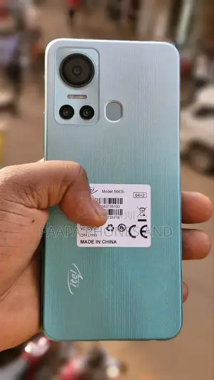 Itel S18 64 GB Silver