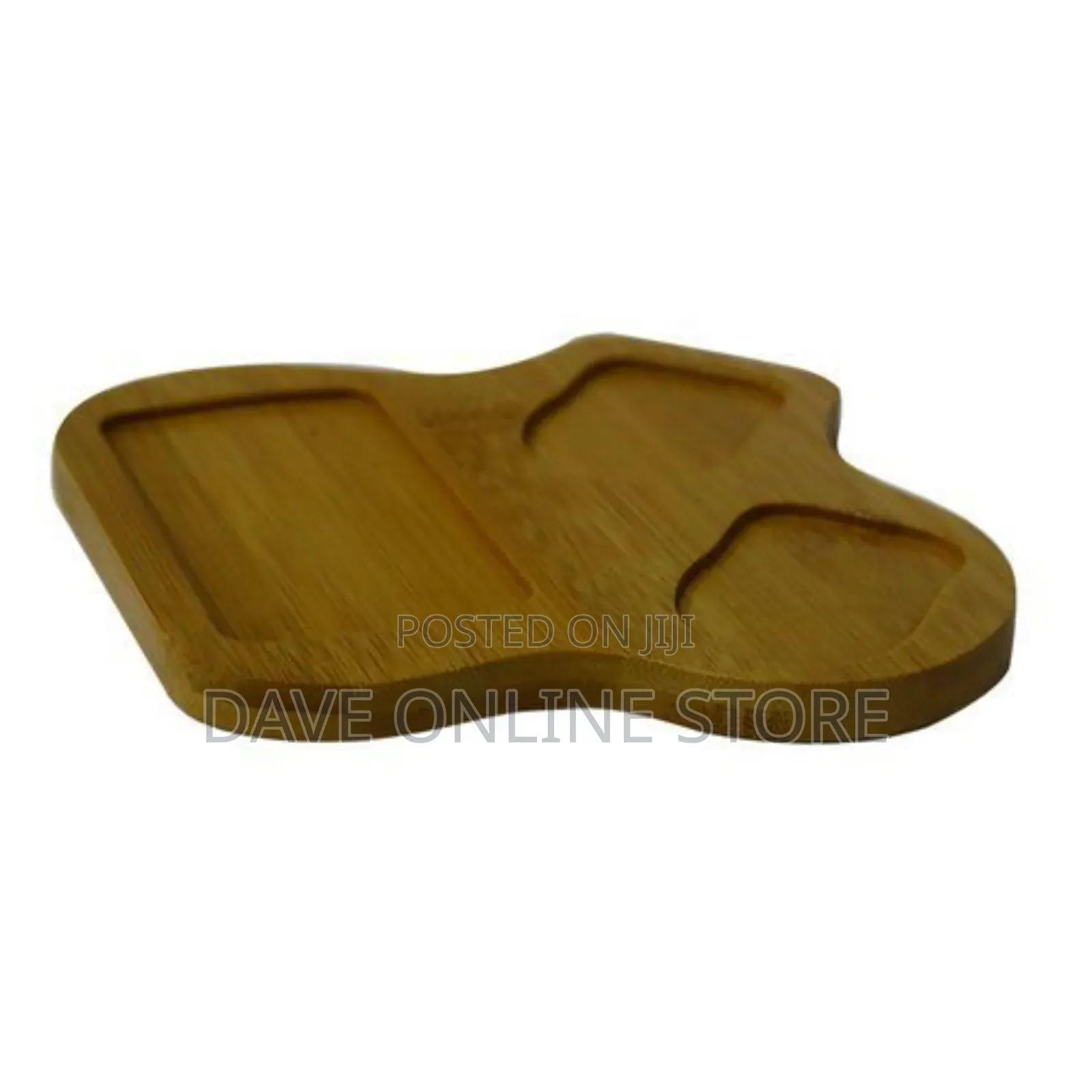 Leaf Pepper and Salt Shaker With Saviet Holder-White