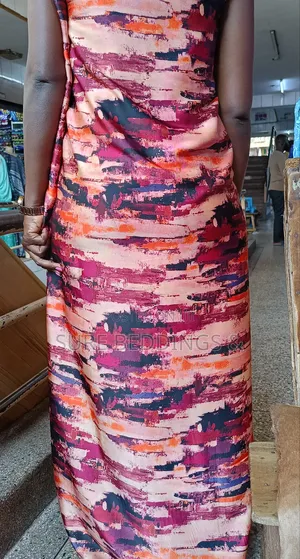 Fashionista Gomesi