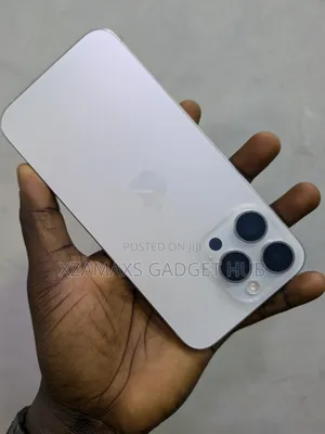 Apple iPhone 15 Pro Max 256 GB White