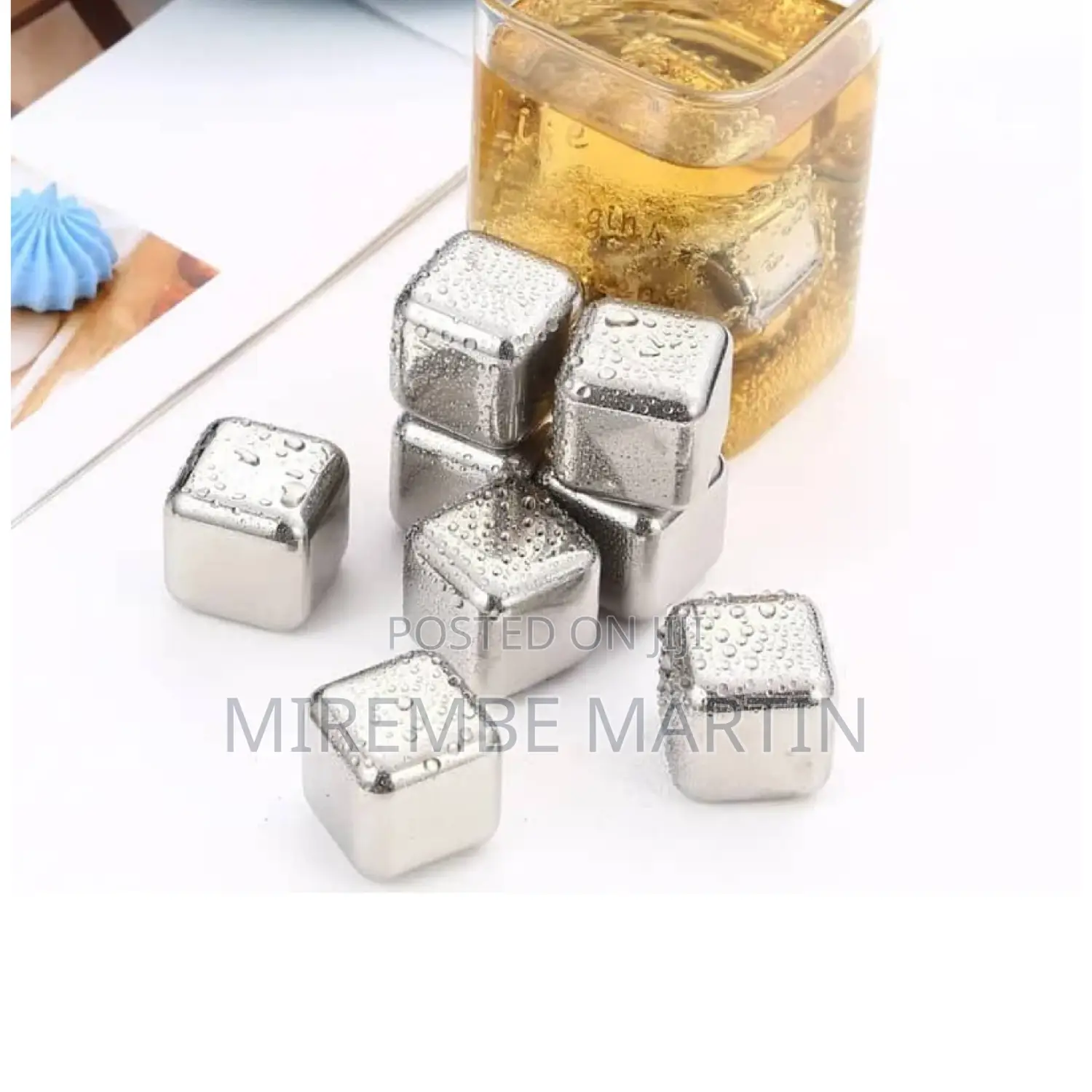 8pcs Stainless Reusable Ice Cube .