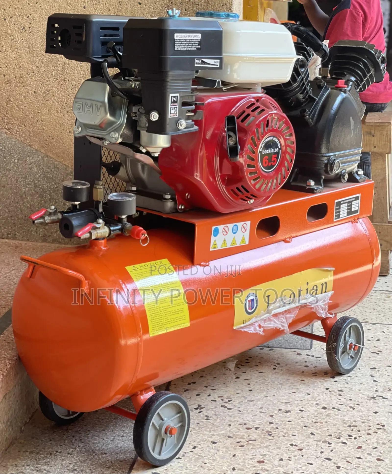 Air Compressor (Z-0.17/8)