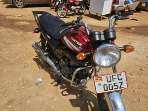 Hero Hunter 125 2021 Red