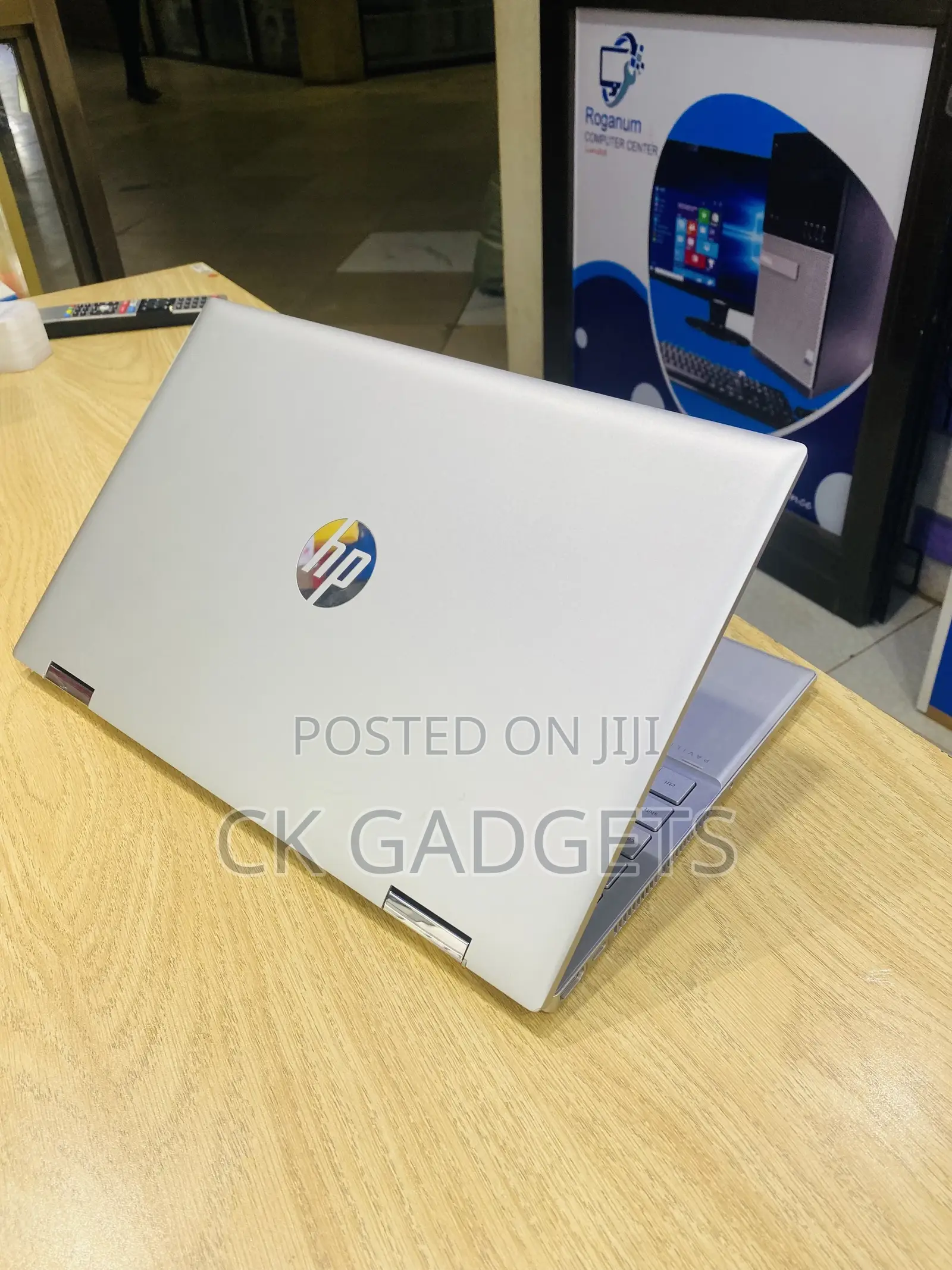 New Laptop HP Pavilion 15 16GB Intel Core I7 SSD 512GB