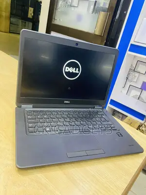 Laptop Dell Latitude E7450 8GB Intel Core I5 HDD+SSD 500GB