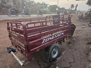 Bajaj Boxer 2023 Red