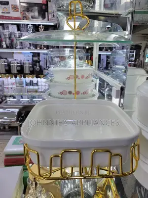 Ceramic Gold Stand Serving Dishes With Top Glass