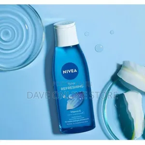 NIVEA Refreshing Toner (200 Ml), Face Toner With Vitamin E,