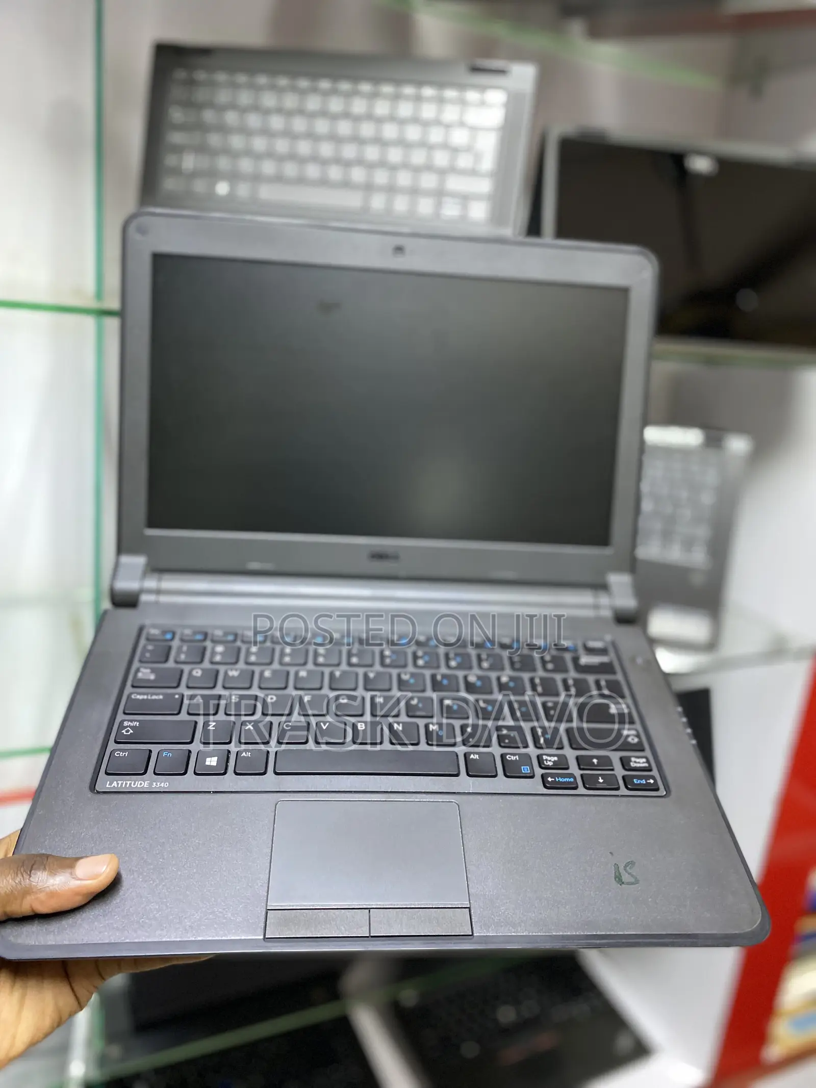 Laptop Dell Latitude 13 3340 8GB Intel Core I3 HDD+SSD 500GB