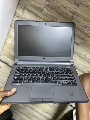 Laptop Dell Latitude 13 3340 8GB Intel Core I3 HDD+SSD 500GB