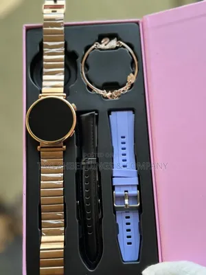 Smartwatch Touchscreen Watch With an Elastic Strap 2
