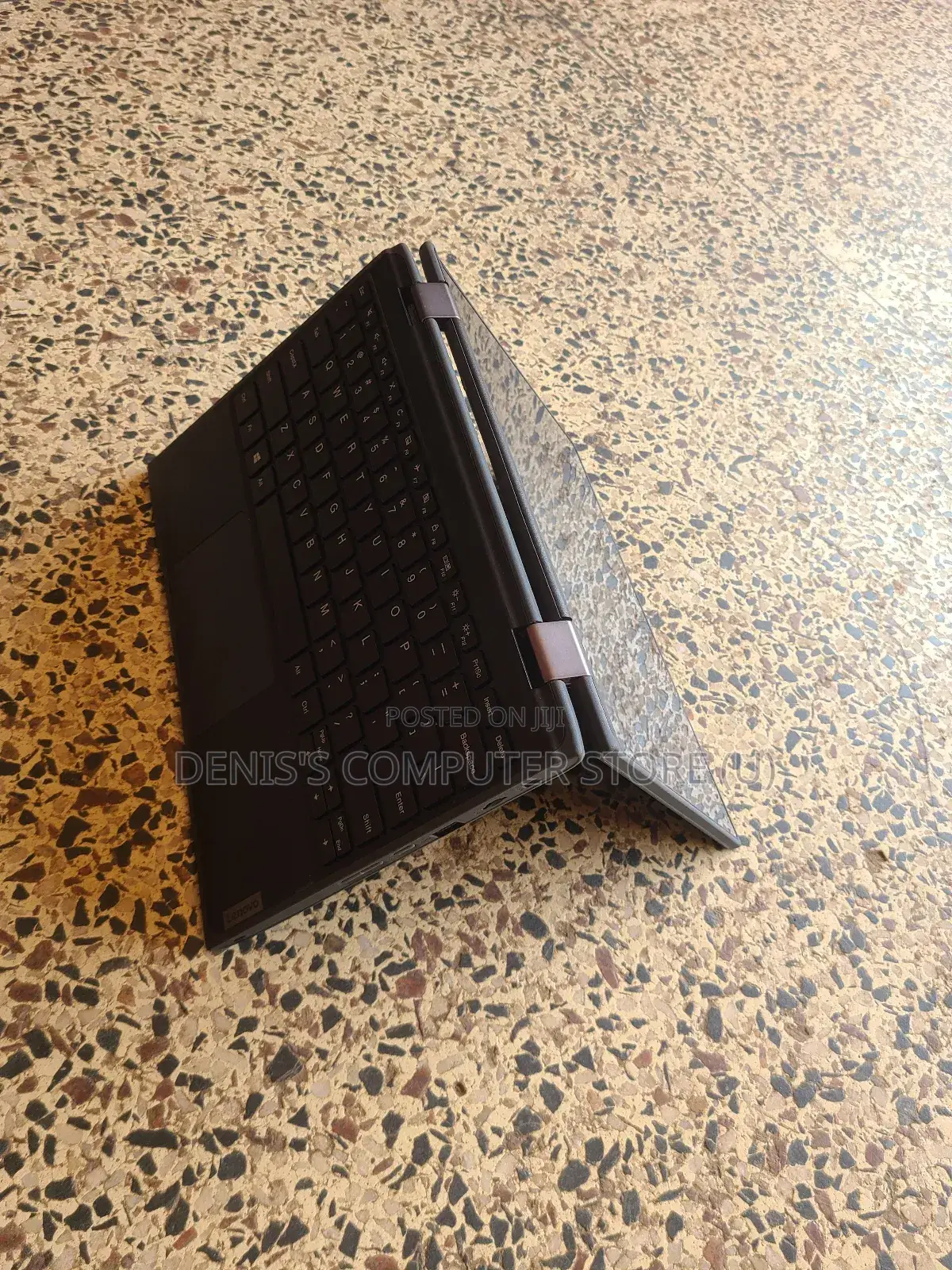Laptop Lenovo 300e 4GB Intel Celeron SSD 256GB