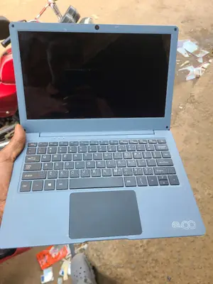 Laptop Acer AS5755 4GB Intel Celeron SSD 128GB