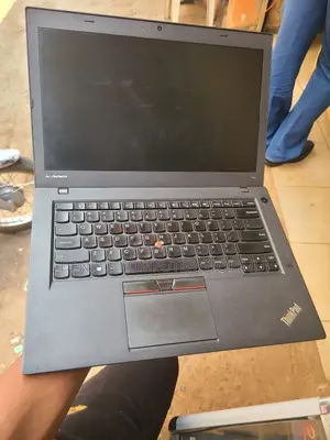 Laptop Lenovo ThinkPad T450 4GB Intel Core I5 HDD+SSD 500GB