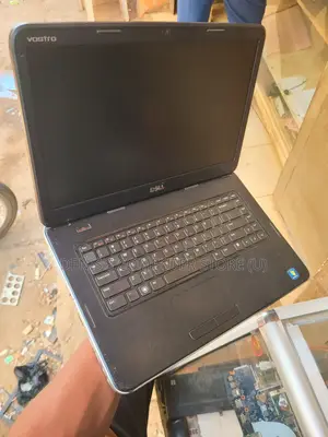 Laptop Dell Vostro 1014 4GB Intel Core I3 HDD 256GB
