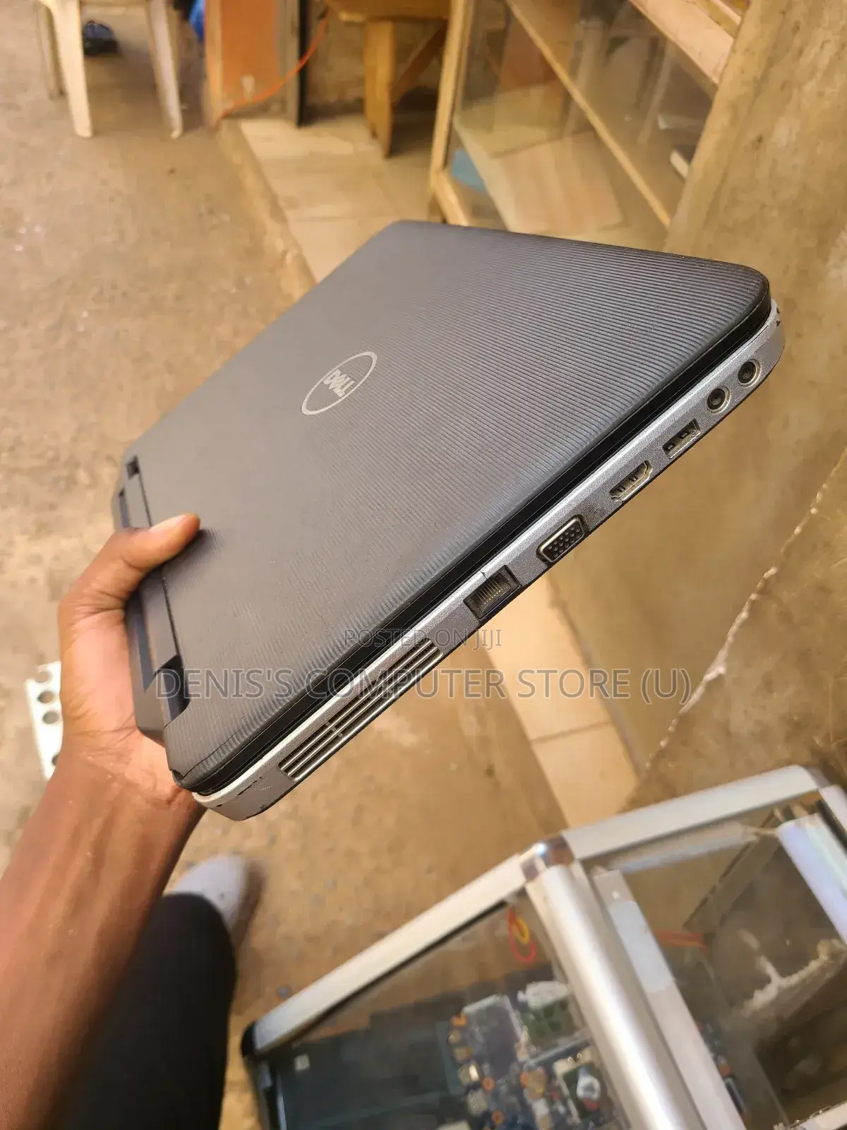 Laptop Dell Vostro 1014 4GB Intel Core I3 HDD 256GB