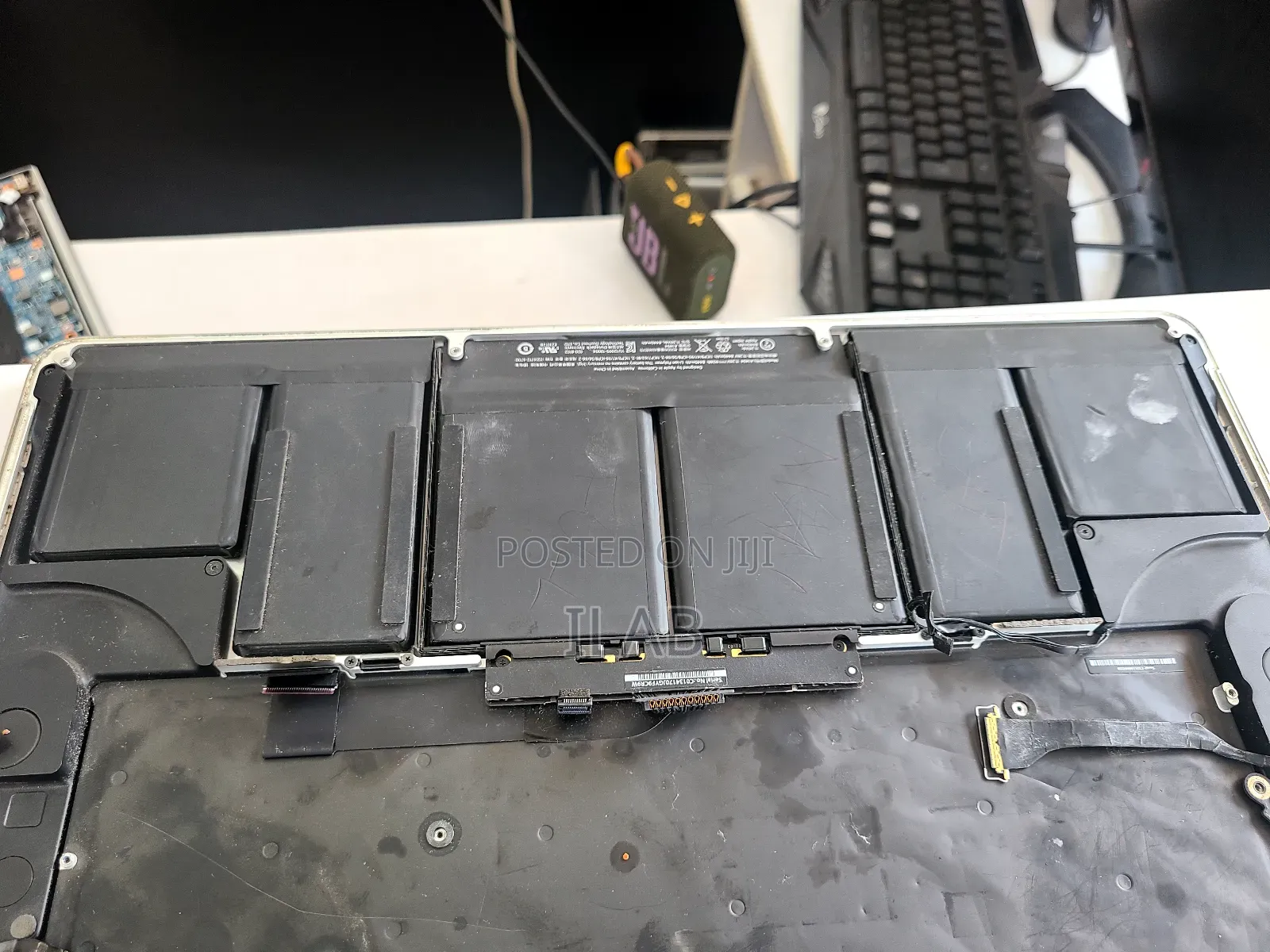 Original Macbook Battery Replacement Service