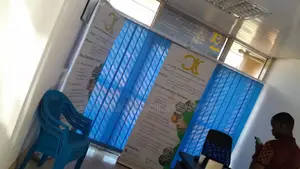 Morden Office Blinders Curtains