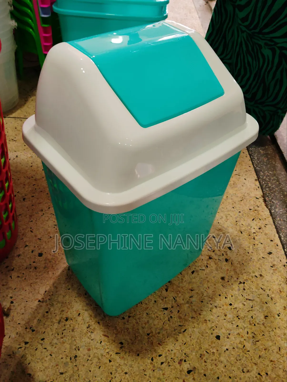 Swing Dustbin, 50 Litres