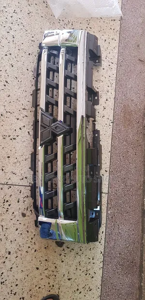 Grill for Mitsubishi Pajero 2016