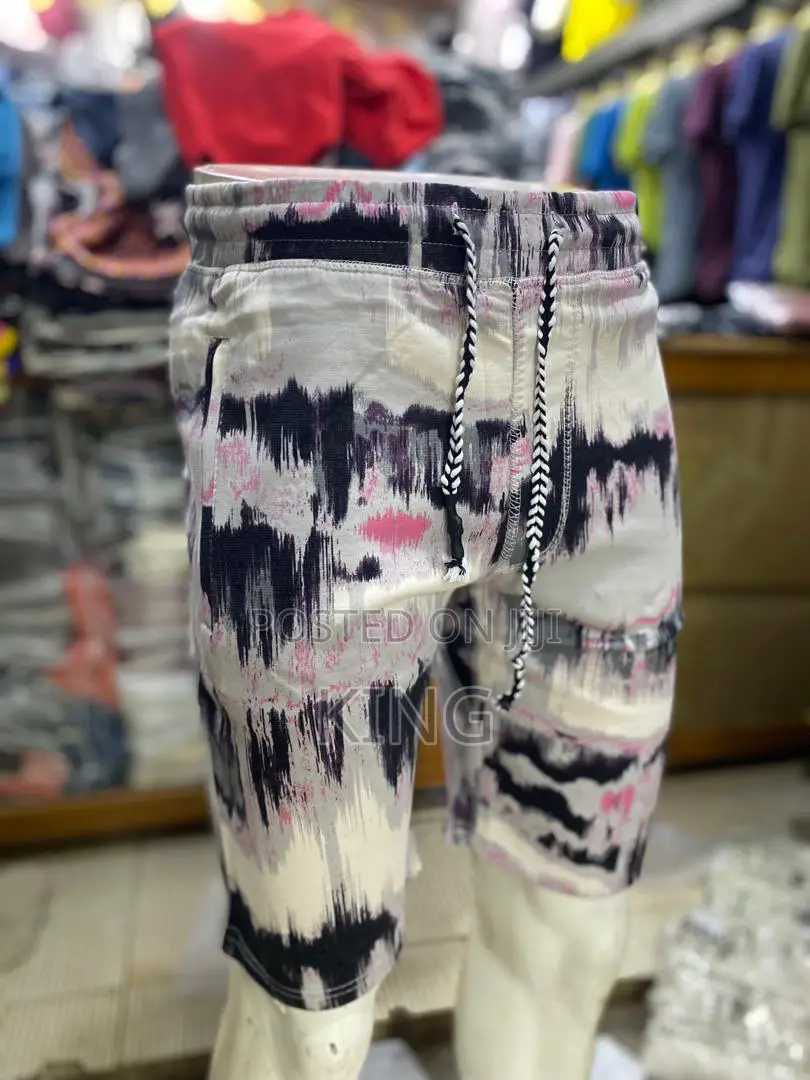 Voguish Fit Shorts