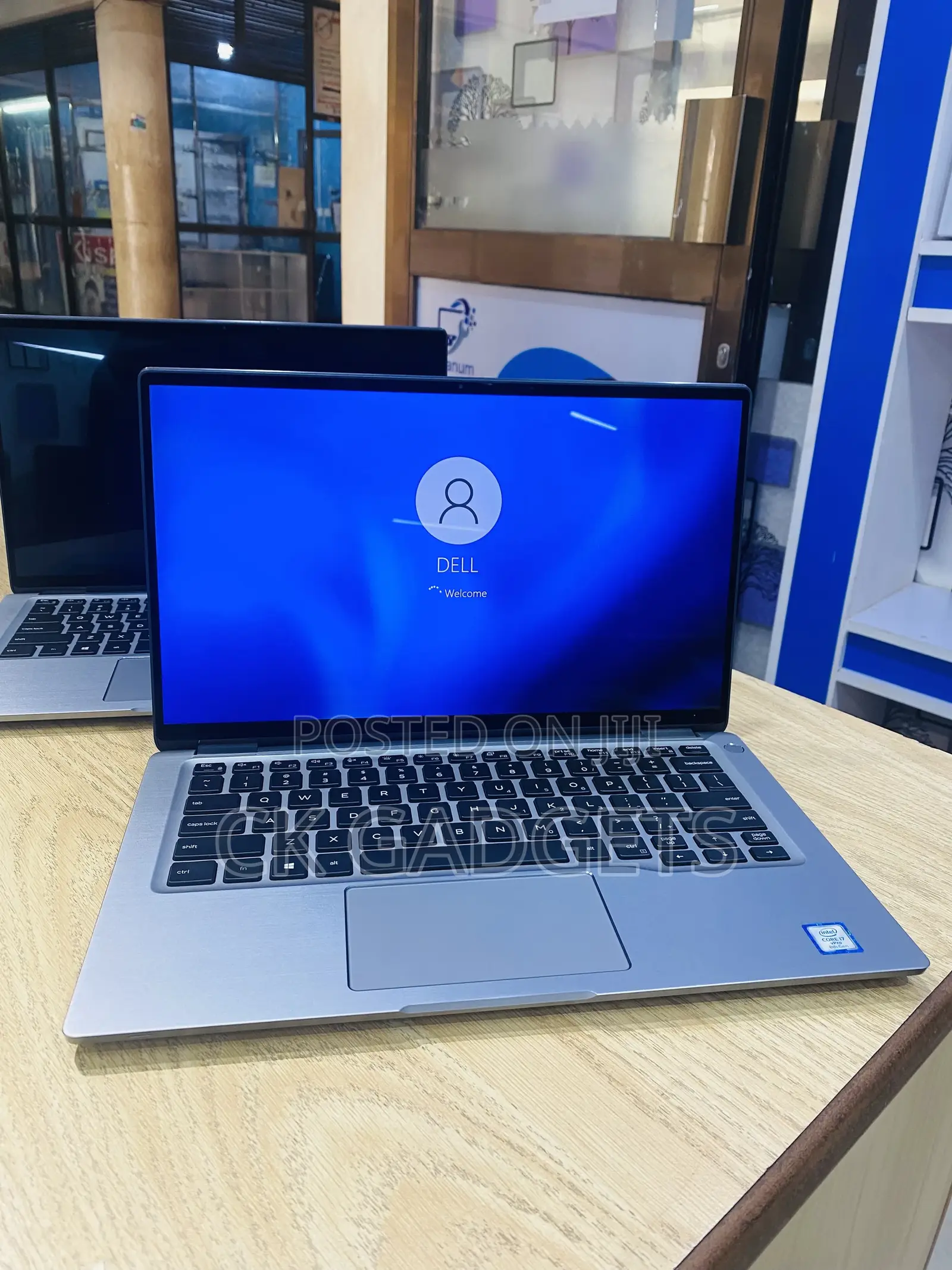 New Laptop Dell Latitude 7400 16GB Intel Core I7 SSD 512GB