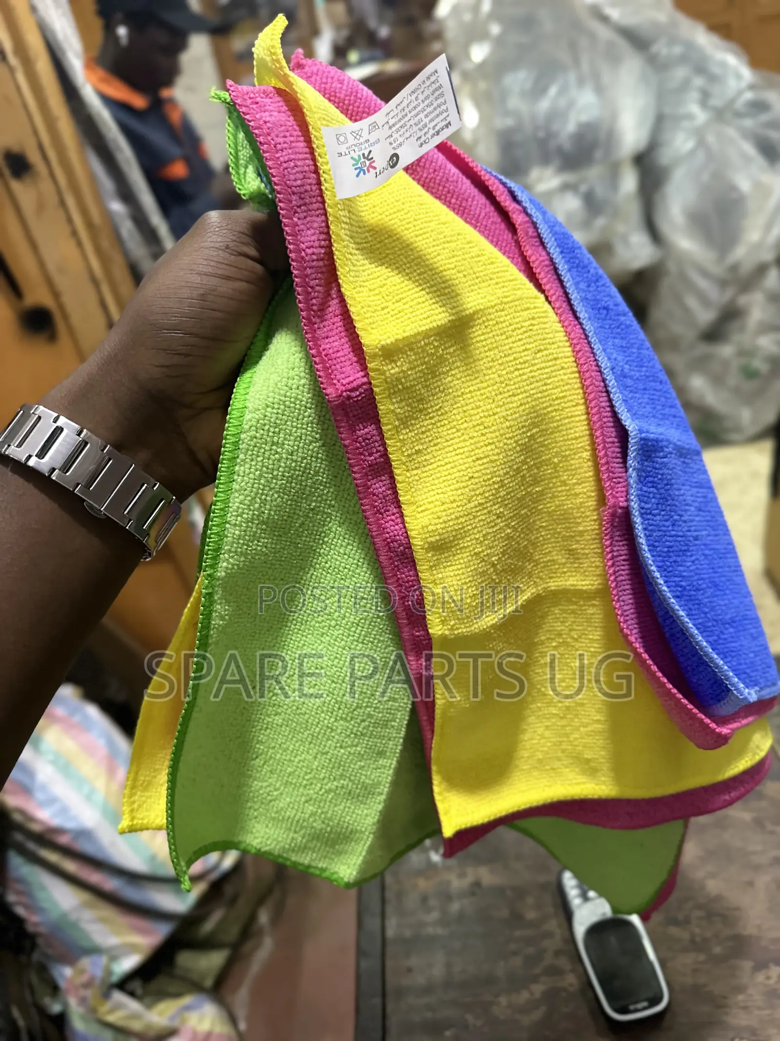 Premium Microfiber Towel