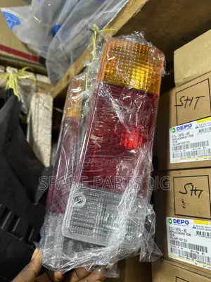 Landcruiser Hardtop VDJ79 Pickup Rearlights