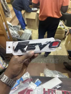 Hilux Revo Matte Black Emblem / Word