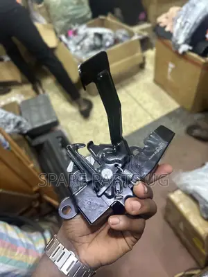 Hilux Revo / Rocco Hood / Bonnet Lock