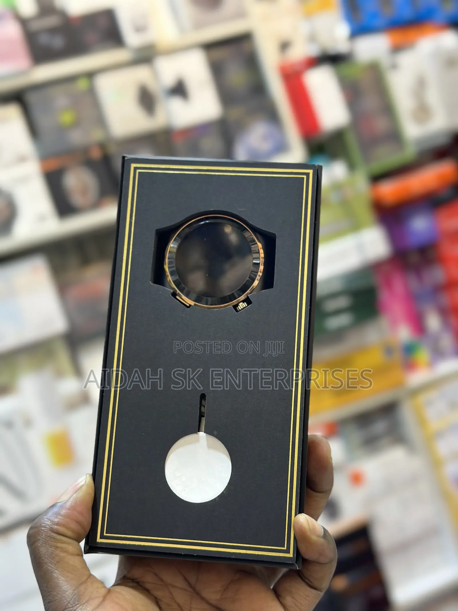 Hainoteko C7 Smart Watch Wireless Charging