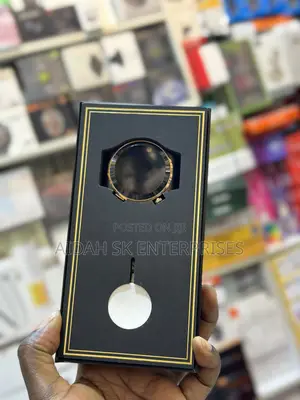 Hainoteko C7 Smart Watch Wireless Charging