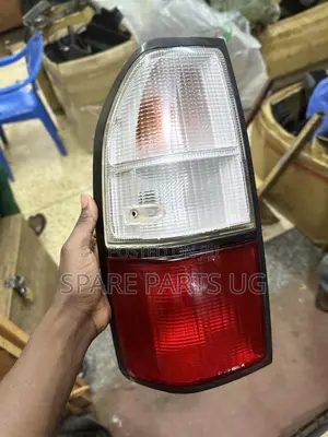 Landcruiser Prado TX 1999 - 2002 Rearlamp