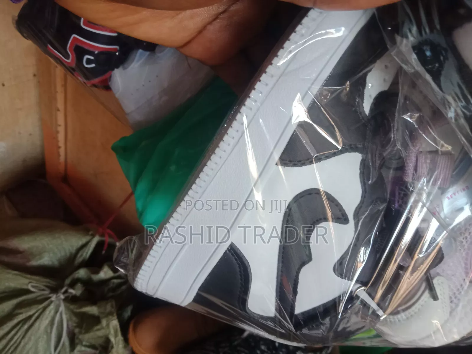 Kids Jordan 1
