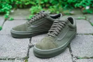 Original Army Green Old Skool Ivy Vintage Vans Off the Wall