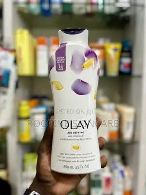 Olay Age Defying With Vitamin E Moisturising Body Wash