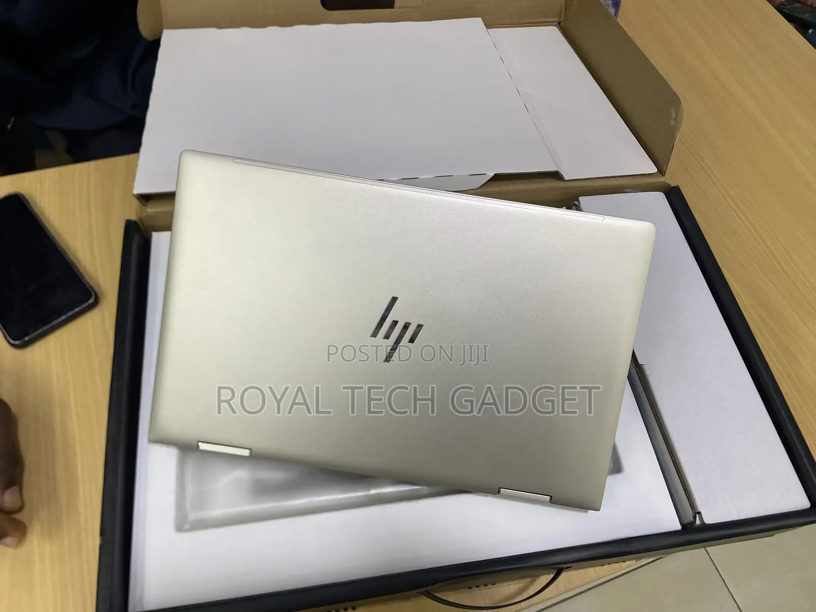 New Laptop HP Envy X360 8GB Intel Core I7 SSD 512GB