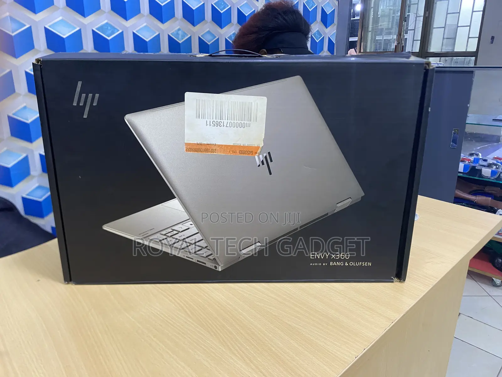 New Laptop HP Envy X360 8GB Intel Core I7 SSD 512GB