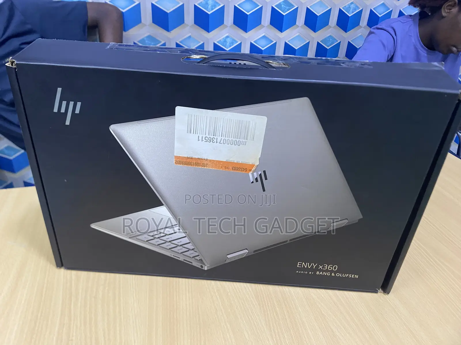 New Laptop HP Envy X360 8GB Intel Core I7 SSD 512GB