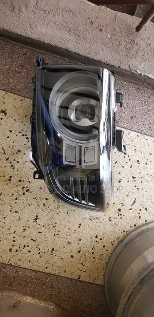 Headlamp for Landcruiser Hardtop 2018 ( Led) Lights