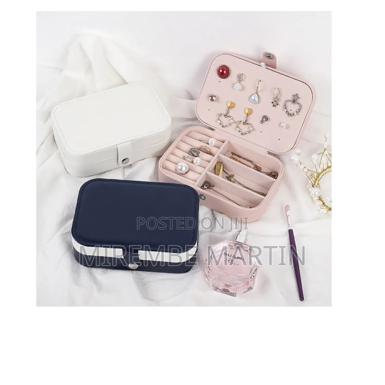 Travel Jewelry Storage Box Organizer.