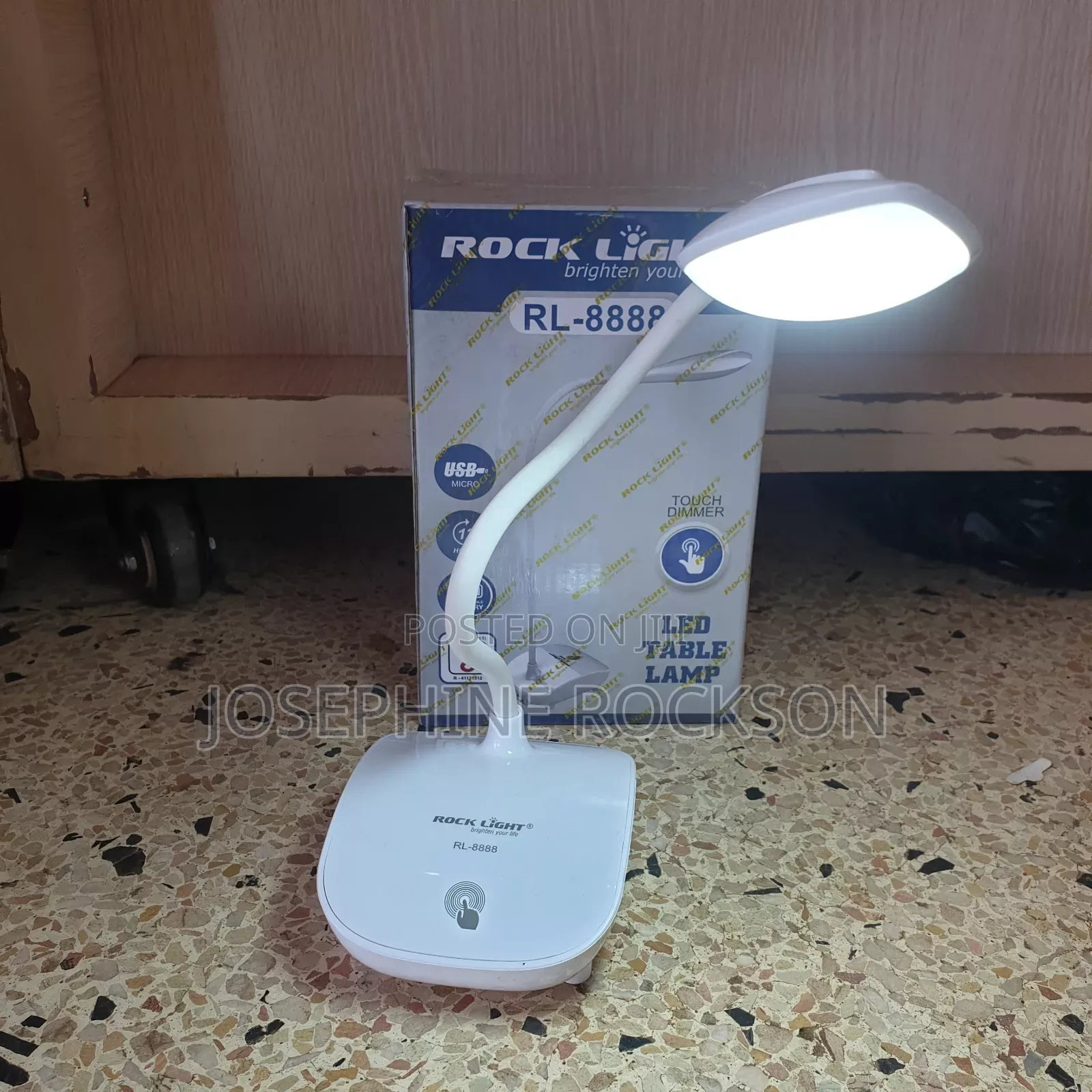 Led Touch Rechargeable Unique Bed Side Lamp/ Table Lamp/Bed
