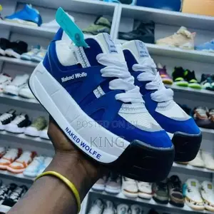 Chessy Fit Sneakers