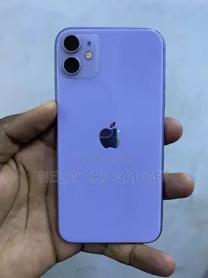 Apple iPhone 11 64 GB Purple