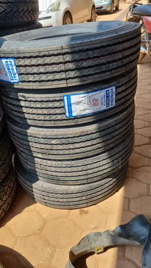 700r16 Petromax Highway
