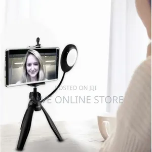 Selfie Lamp Tripod With 360 Rotation