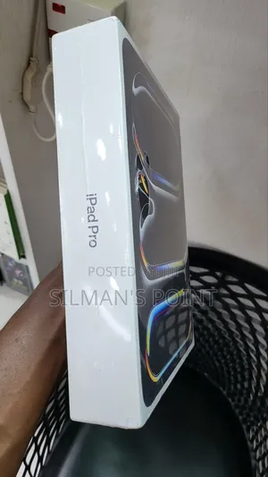 New Apple iPad Pro 11 (2024) 256 GB Silver